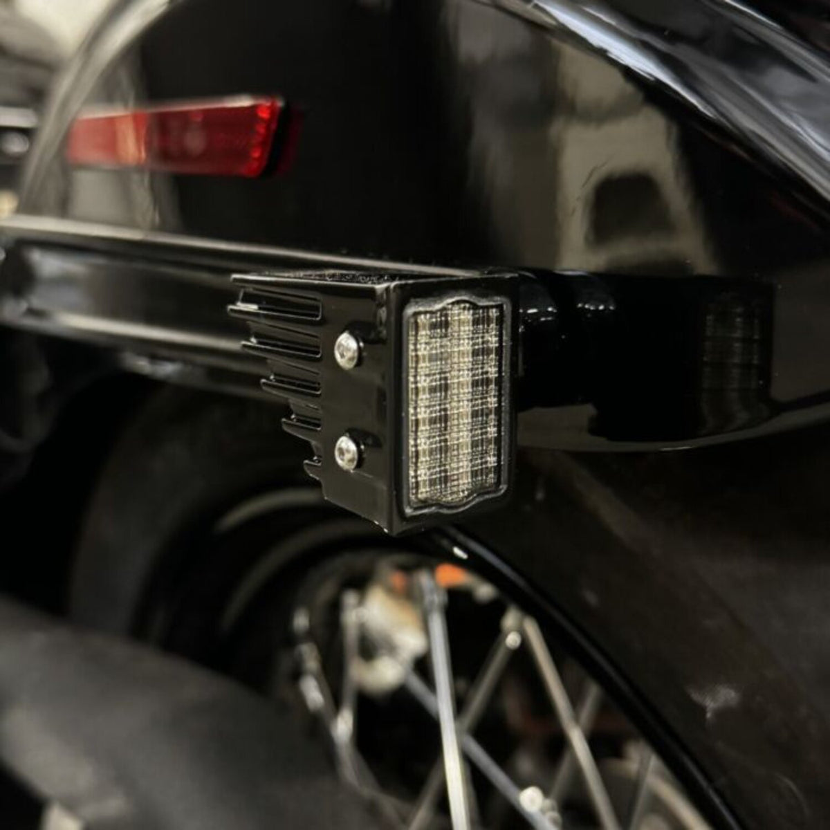 Custom Dynamics led-knipperlichten voor spatbordsteun achter zwart (paar) – Softail, Dyna & Sportster 2000-2017